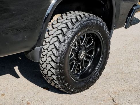 Used 2024 Chevrolet Silverado 2500 W/T image 63