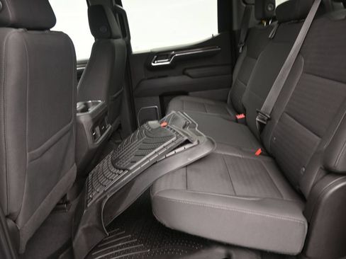 Used 2022 Chevrolet Silverado 1500 RST w/ Convenience Package II RWD image 15