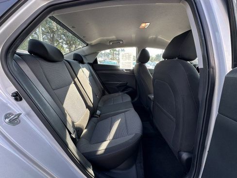 Used 2022 Hyundai Accent SEL image 19