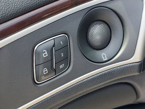 Used 2019 Lincoln MKZ Reserve w/ Reserve Plus Package AWD/4WD image 11