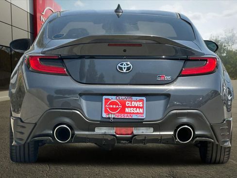 Used 2025 Toyota GR86 Premium RWD image 7