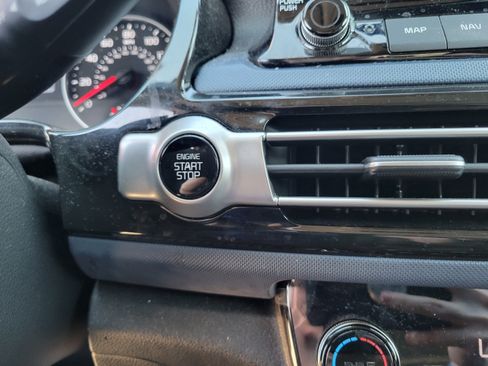 Used 2022 Kia Seltos S FWD image 18
