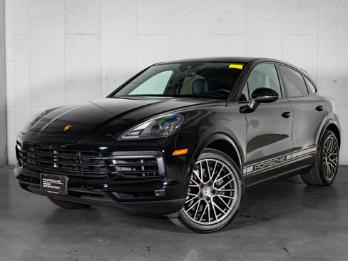 Certified 2022 Porsche Cayenne Coupe AWD/4WD image 1