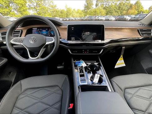 New 2026 Volkswagen Atlas SE AWD/4WD image 12