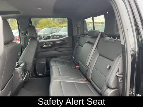 Used 2023 GMC Sierra 1500 SLT w/ SLT Premium Plus Package image 24