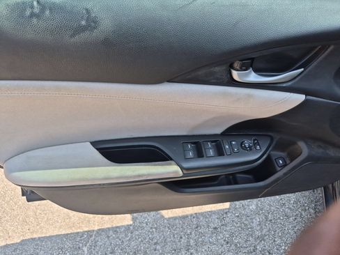 Certified 2020 Honda Insight EX image 10