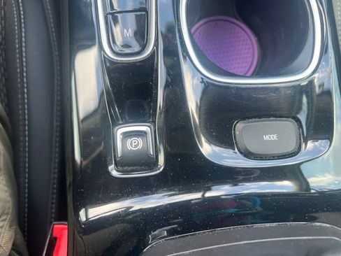 Used 2021 Buick Envision Preferred FWD image 36
