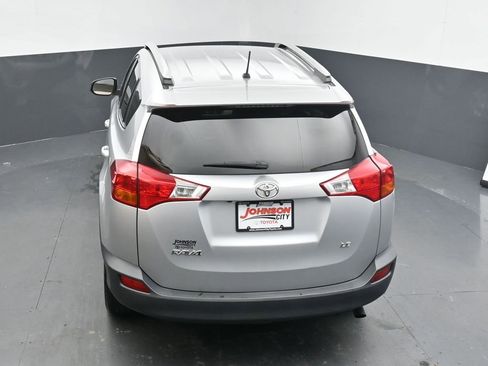 Used 2013 Toyota RAV4 LE image 32