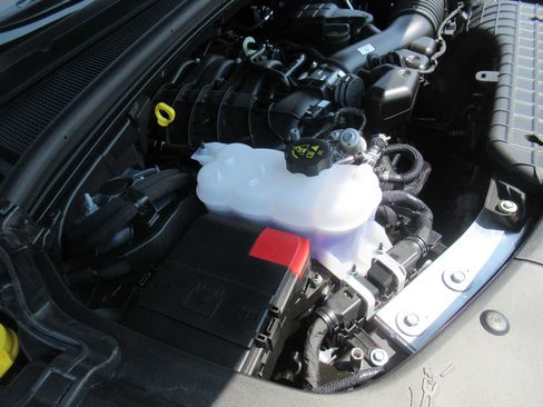 New 2025 Jeep Grand Cherokee L Laredo w/ Luxury Tech Group I image 14