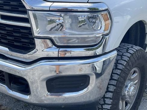 Used 2022 RAM 2500 Big Horn AWD/4WD image 7