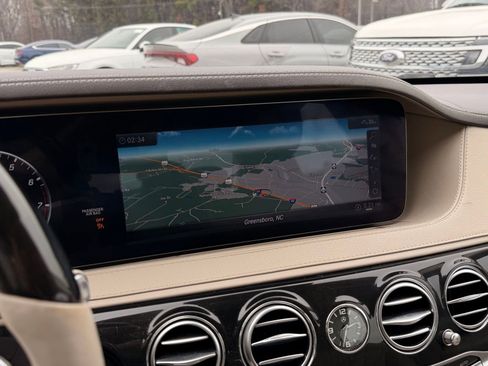 Used 2020 Mercedes-Benz S 560 4MATIC Sedan image 51