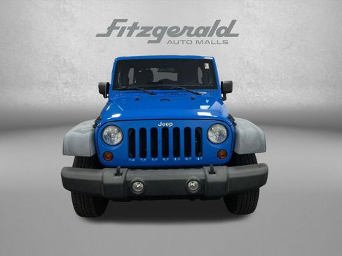 Used 2012 Jeep Wrangler Unlimited Sport AWD/4WD image 10