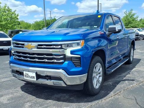 Used 2022 Chevrolet Silverado 1500 LTZ w/ LTZ Premium Package AWD/4WD image 1