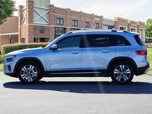 New 2026 Mercedes-Benz GLB 250 image 8