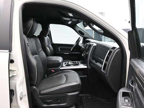 Used 2018 RAM 1500 Limited AWD/4WD image 13