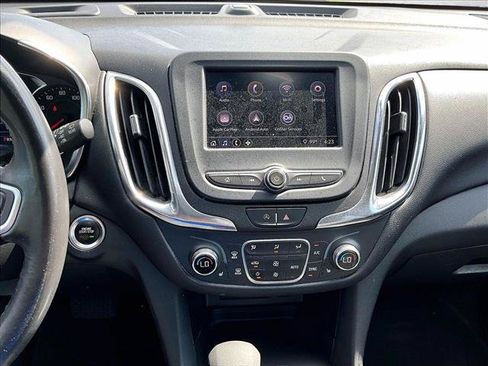 Used 2022 Chevrolet Equinox LT FWD image 24