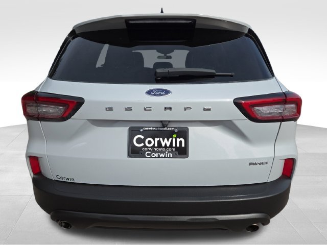 Used 2025 Ford Escape ST-Line Select AWD/4WD image 11