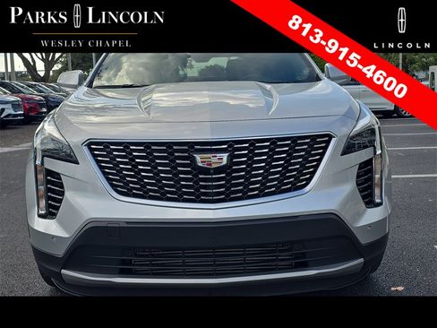 Used 2020 Cadillac XT4 Premium Luxury w/ Enhanced Visibility Package image 2