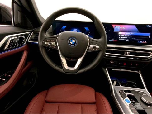 Certified 2023 BMW i4 eDrive35 w/ Premium Package image 4