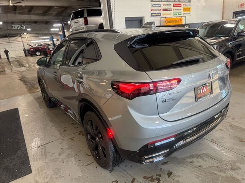 Used 2025 Buick Envision Sport Touring image 7