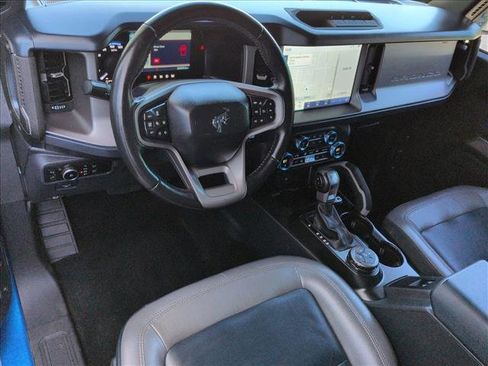 Used 2023 Ford Bronco Outer Banks AWD/4WD image 13