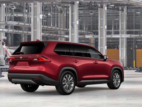 New 2026 Toyota Grand Highlander Platinum image 10