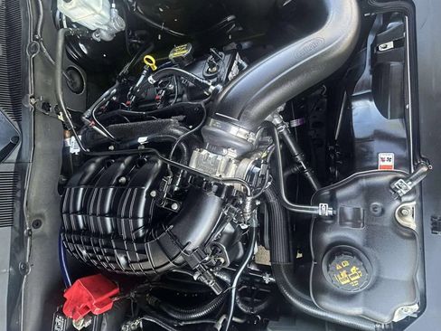 Used 2011 Ford Mustang Premium w/ 203A Rapid Spec Order Code image 28