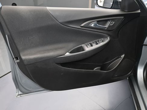 Used 2024 Chevrolet Malibu RS image 11