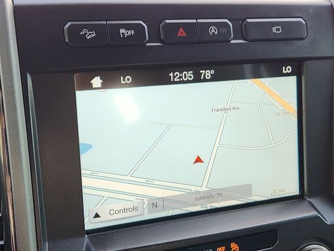 Used 2017 Ford F150 Raptor w/ Equipment Group 802A Luxury image 17