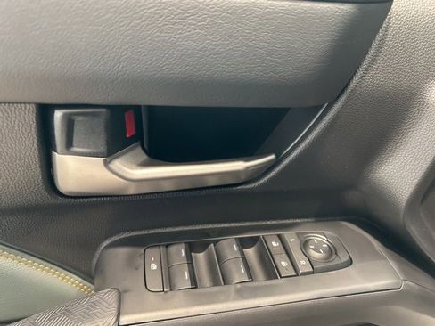 New 2025 Toyota Tacoma Trailhunter image 9