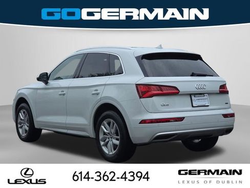 Used 2020 Audi Q5 2.0T Premium w/ Convenience Package AWD/4WD image 10