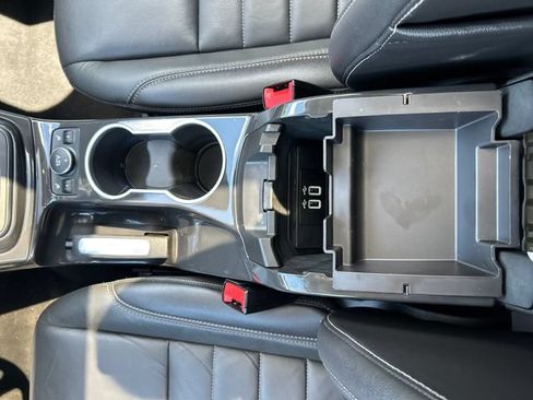 Used 2016 Ford Escape Titanium w/ Equipment Group 301A AWD/4WD image 20