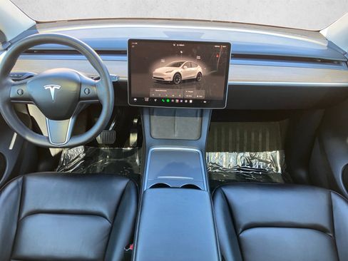 Used 2023 Tesla Model 3 Standard Range RWD image 20
