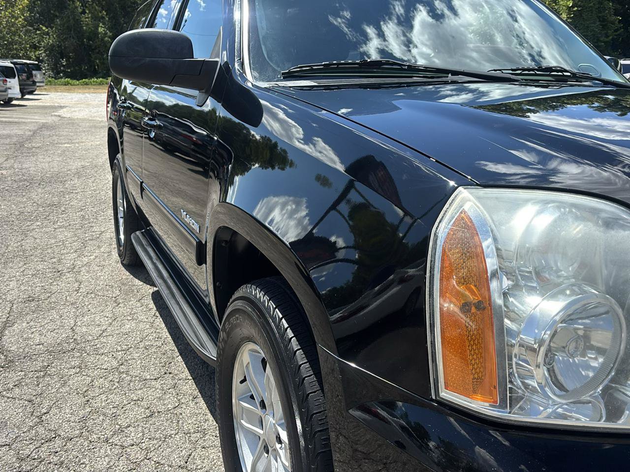 Used 2010 GMC Yukon SLT RWD image 6