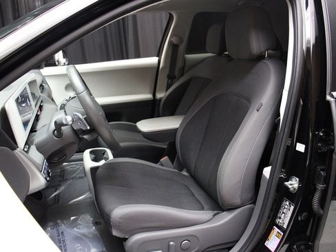 Used 2024 Hyundai Ioniq 5 SEL image 36