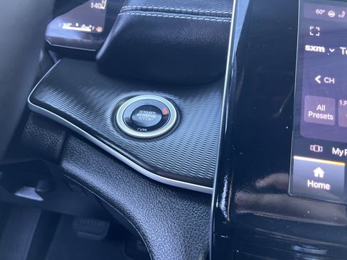 New 2025 Jeep Grand Cherokee L Laredo image 35