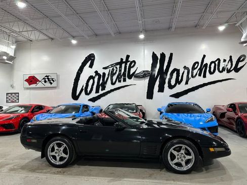 Used 1993 Chevrolet Corvette Convertible image 30