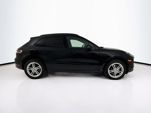 Certified 2021 Porsche Macan AWD/4WD image 8