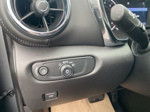 Used 2024 Chevrolet Blazer LT w/ Convenience Package image 20