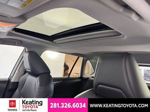 Certified 2020 Toyota RAV4 XLE Premium FWD image 22