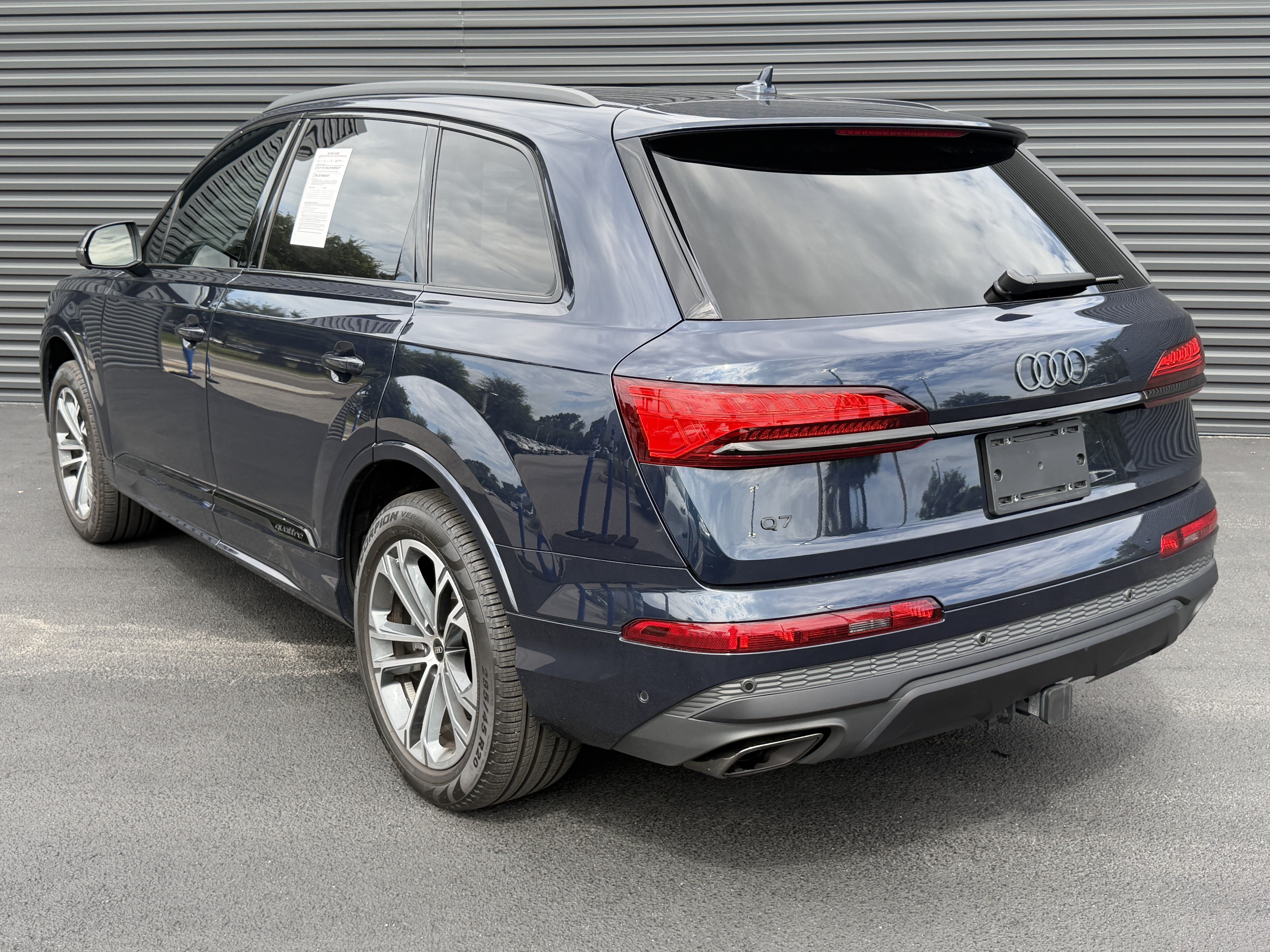 Used 2025 Audi Q7 2.0T Premium Plus AWD/4WD image 3