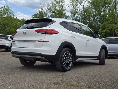 Used 2019 Hyundai Tucson SEL w/ Cargo Package AWD/4WD image 18