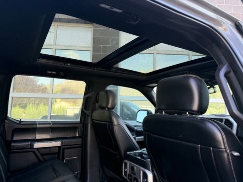 Used 2020 Ford F150 Lariat w/ Equipment Group 502A Luxury AWD/4WD image 42