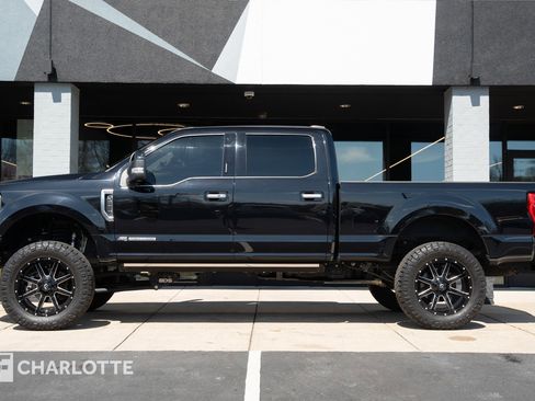 Used 2021 Ford F250 Limited image 7