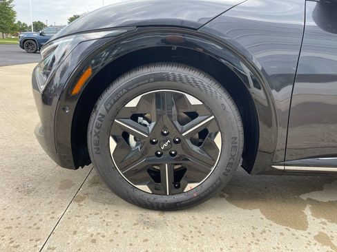 New 2026 Kia EV6 Wind AWD/4WD image 15