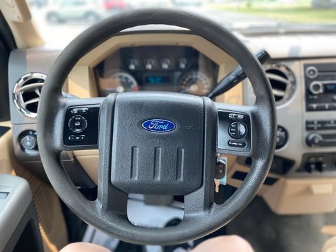 Used 2013 Ford F250 XLT w/ XLT Value Pkg AWD/4WD image 28