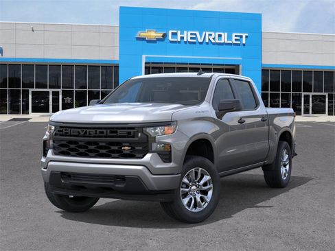 New 2025 Chevrolet Silverado 1500 Custom image 6