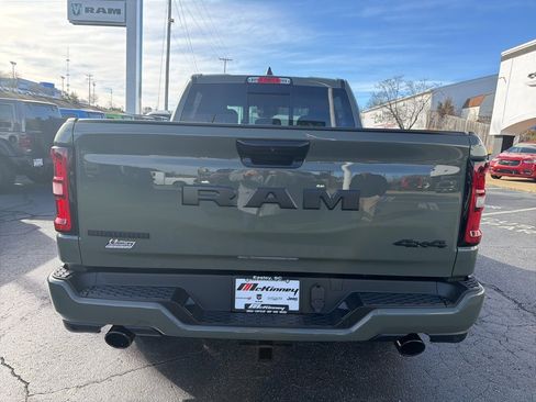 New 2026 RAM 1500 4x4 Crew Cab image 10