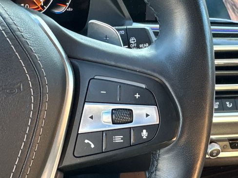 Used 2019 BMW X5 xDrive40i w/ Premium Package image 18