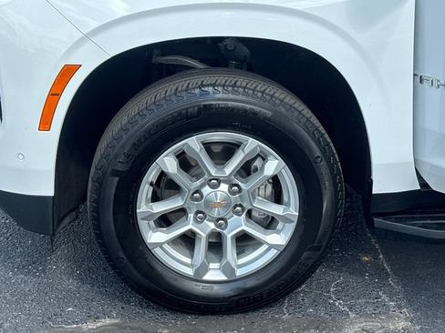 Used 2025 Chevrolet Tahoe LT RWD image 28